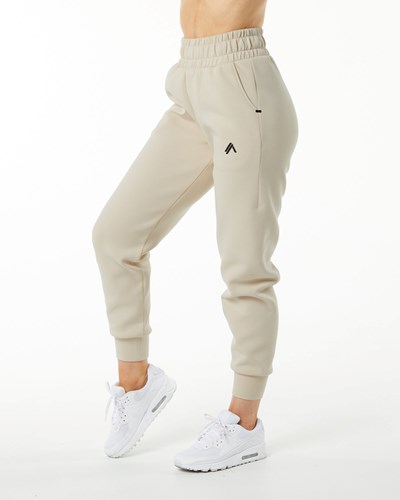 Alphalete Interlock Knit Cuffed Jogger Vanilla | 31298LNAJ