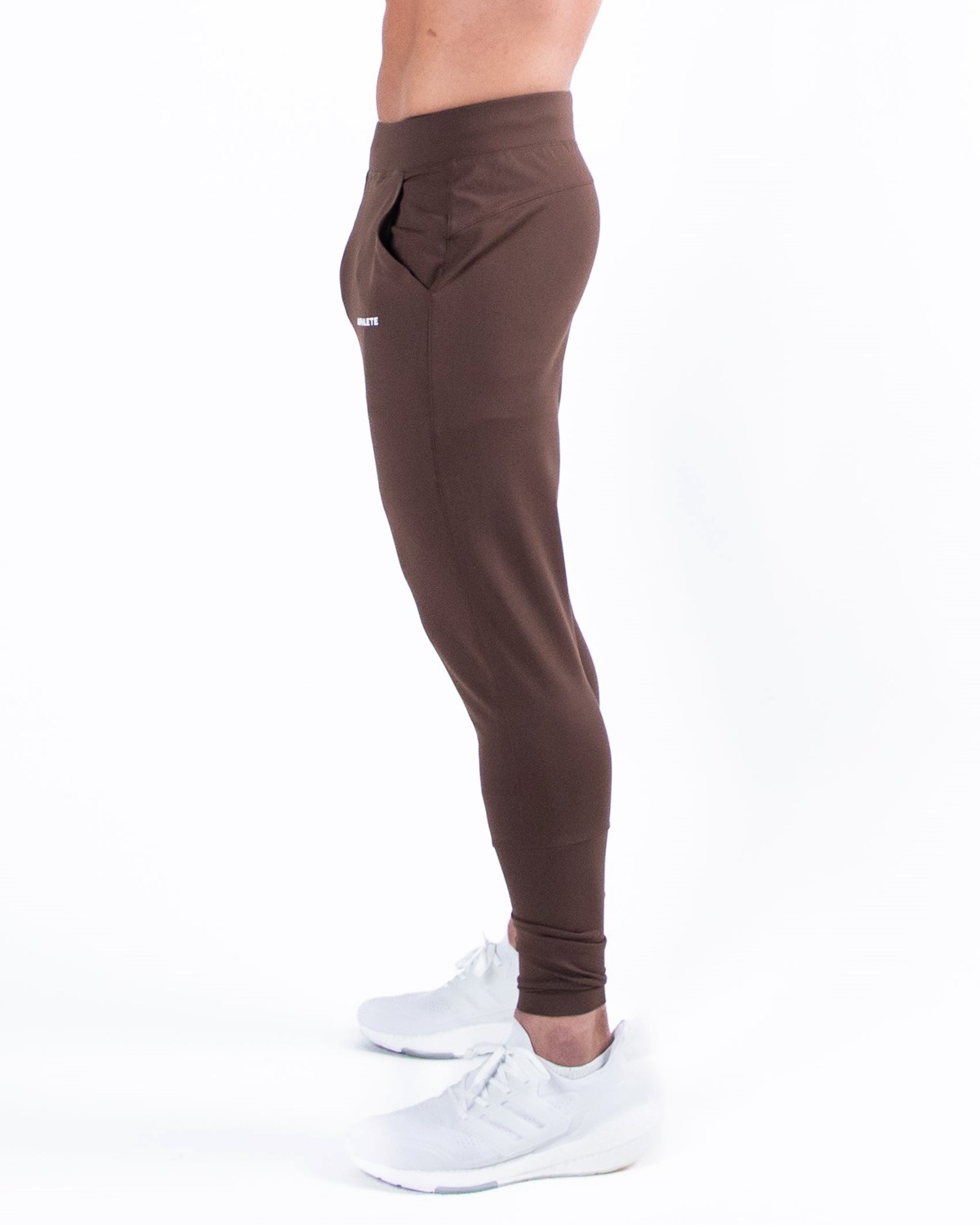 Alphalete 4-Way Stretch Jogger Káva | 01483OVHB