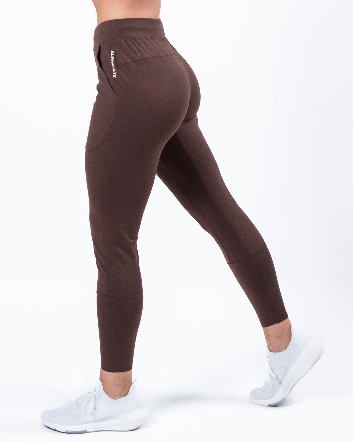 Alphalete 4-Way Stretch Jogger Káva | 50293GWLX