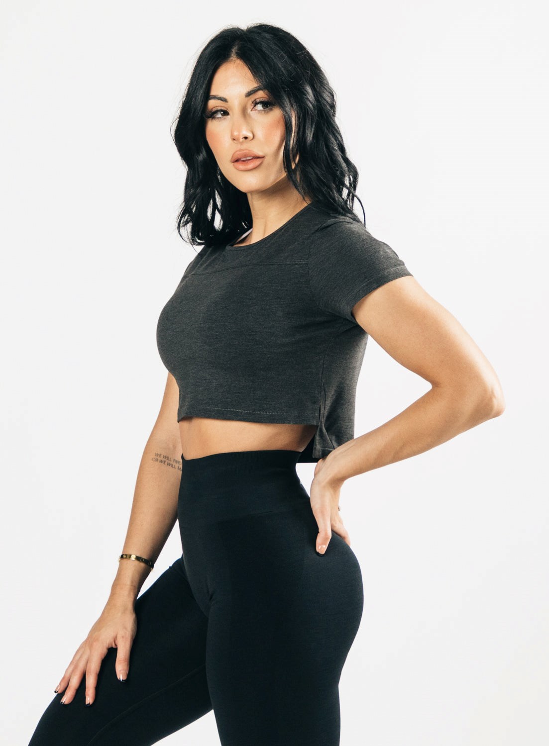 Alphalete Cropped Premium Krátké Sleeve Černé | 19534QFAH