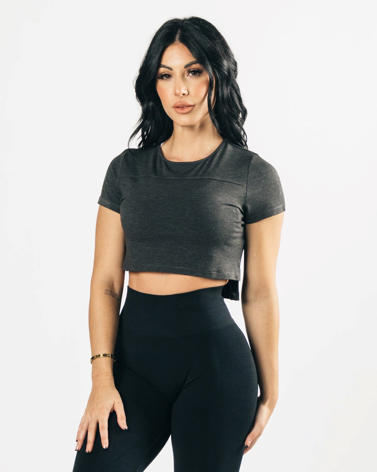 Alphalete Cropped Premium Krátké Sleeve Černé | 19534QFAH