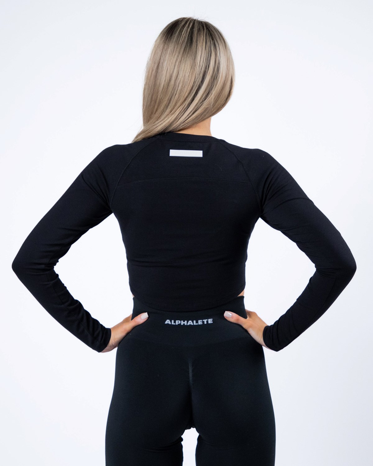 Alphalete Cropped Premium Long Sleeve Černé | 12587CWLX