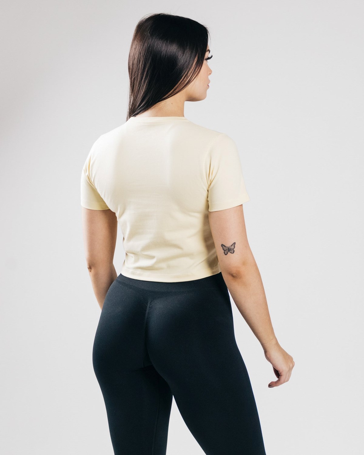 Alphalete Fitted Performance Crop Sea Salt | 83547VSBI