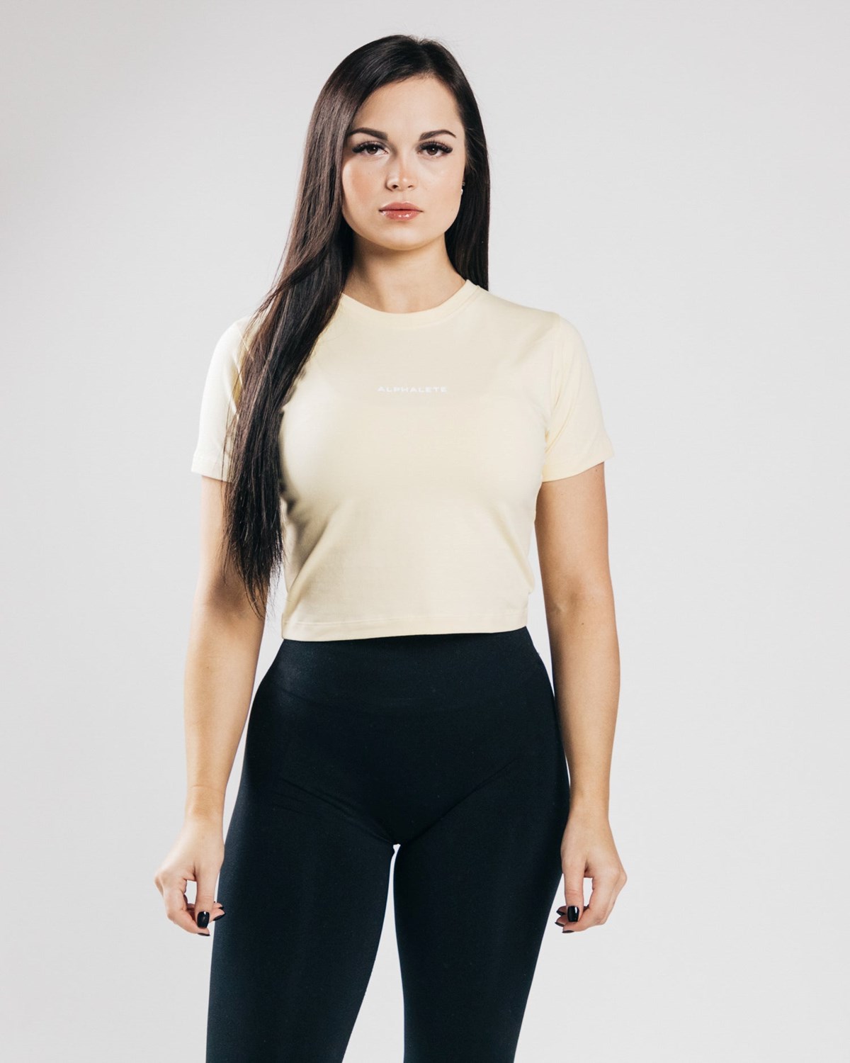 Alphalete Fitted Performance Crop Sea Salt | 83547VSBI