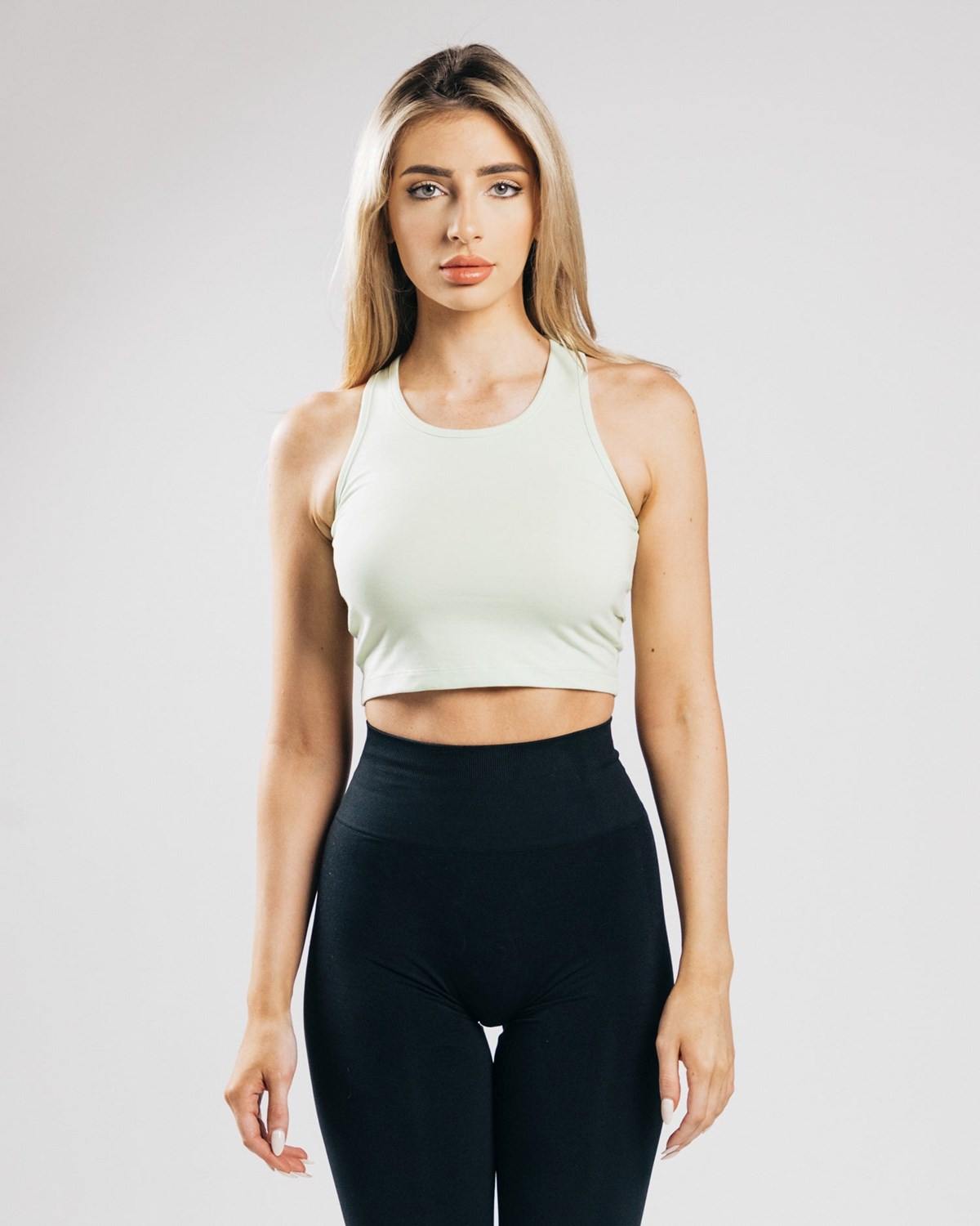 Alphalete Fitted Performance Crop Tank Frozen Spring | 36281LFRM