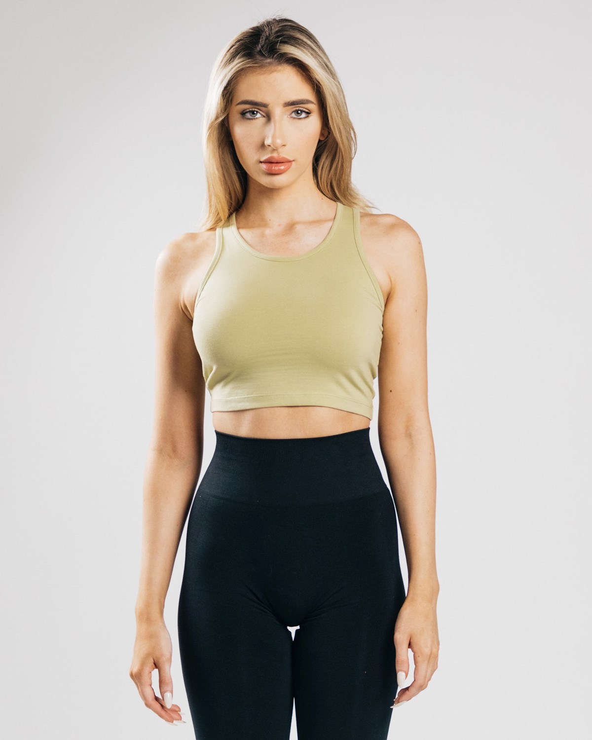 Alphalete Fitted Performance Crop Tank Světle Olivy Zelené | 38746DTQV