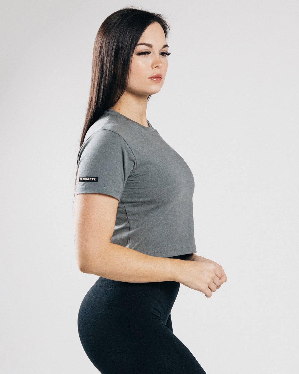 Alphalete Fitted Performance Crop Top Concrete | 68735TMKX