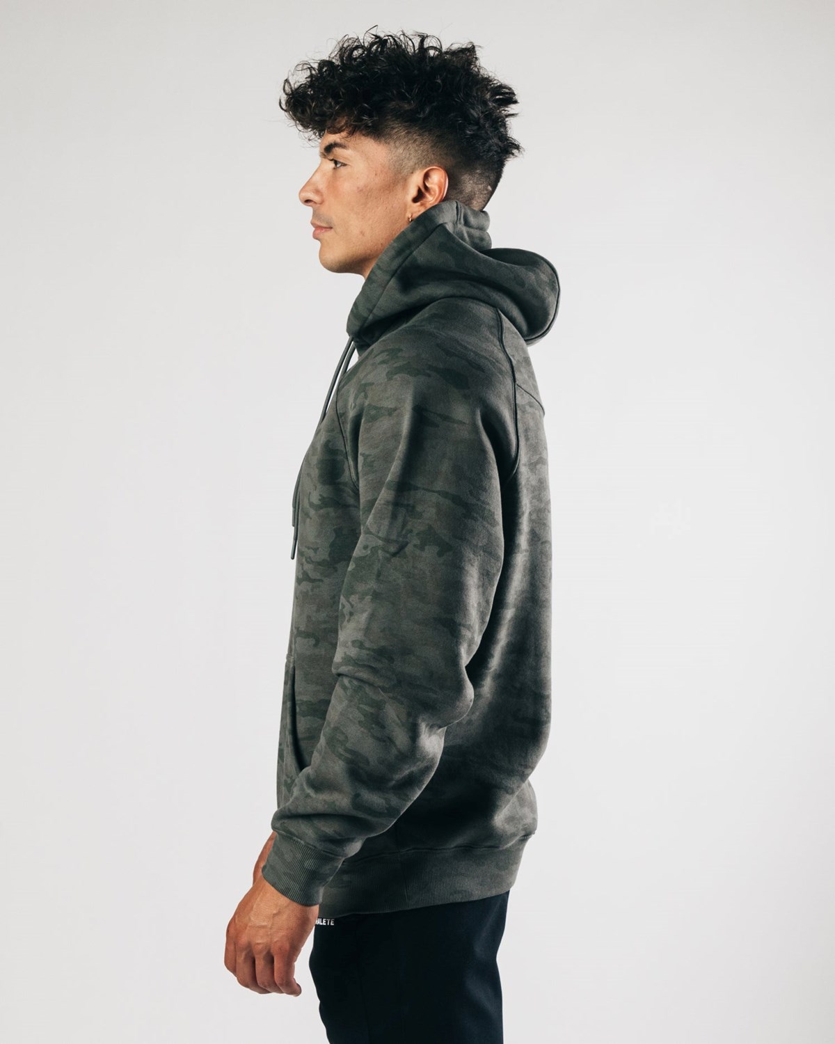 Alphalete Fitted Performance Hoodie Zelene | 83014WXON