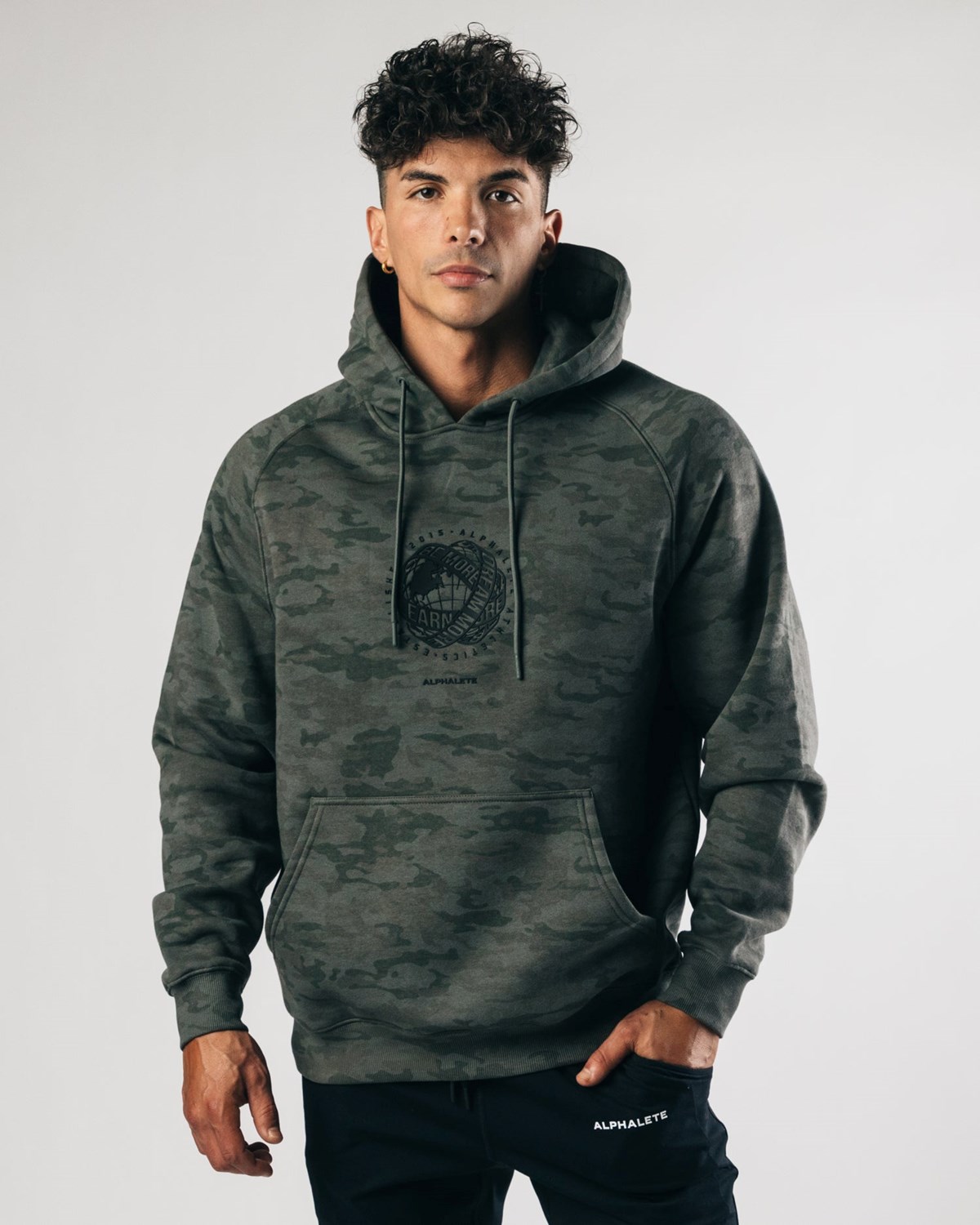 Alphalete Fitted Performance Hoodie Zelene | 83014WXON