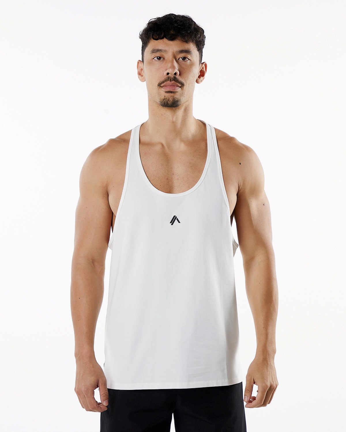 Alphalete Fitted Performance Stringer Bílé | 91536SQKI