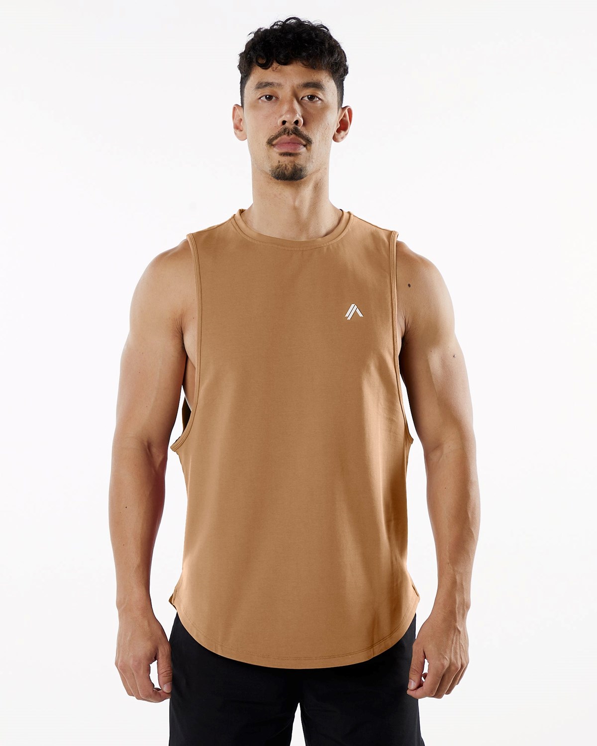 Alphalete Fitted Performance Tank Rust | 40912OPGL