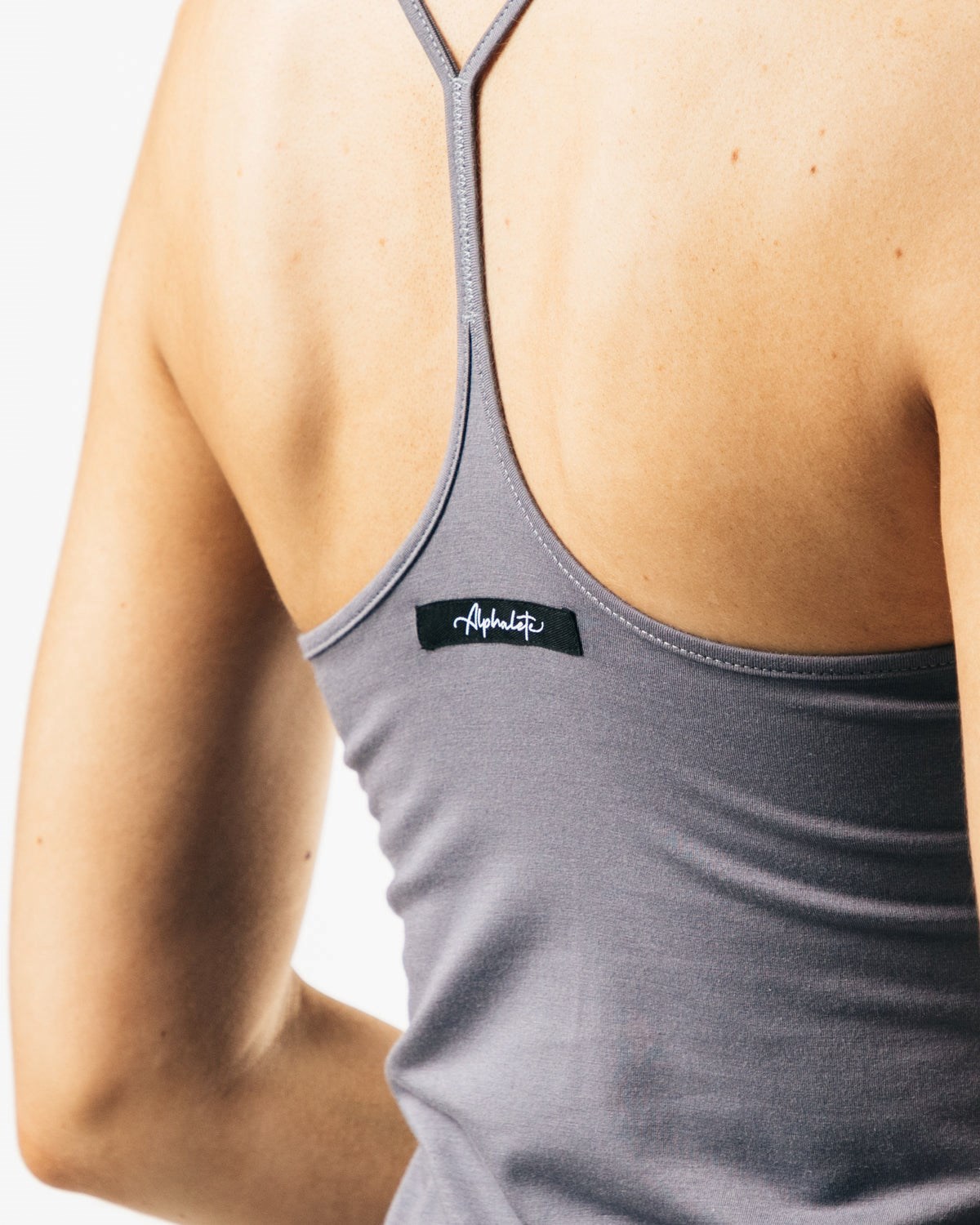 Alphalete Full-Length Premium Tank Still Water | 13056THMN