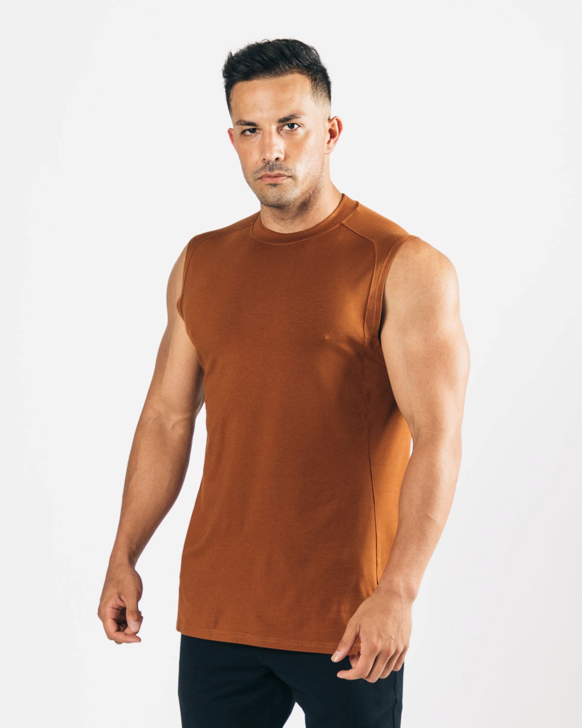 Alphalete High-Neck Premium Cutoff Mahogany | 75840BPHO