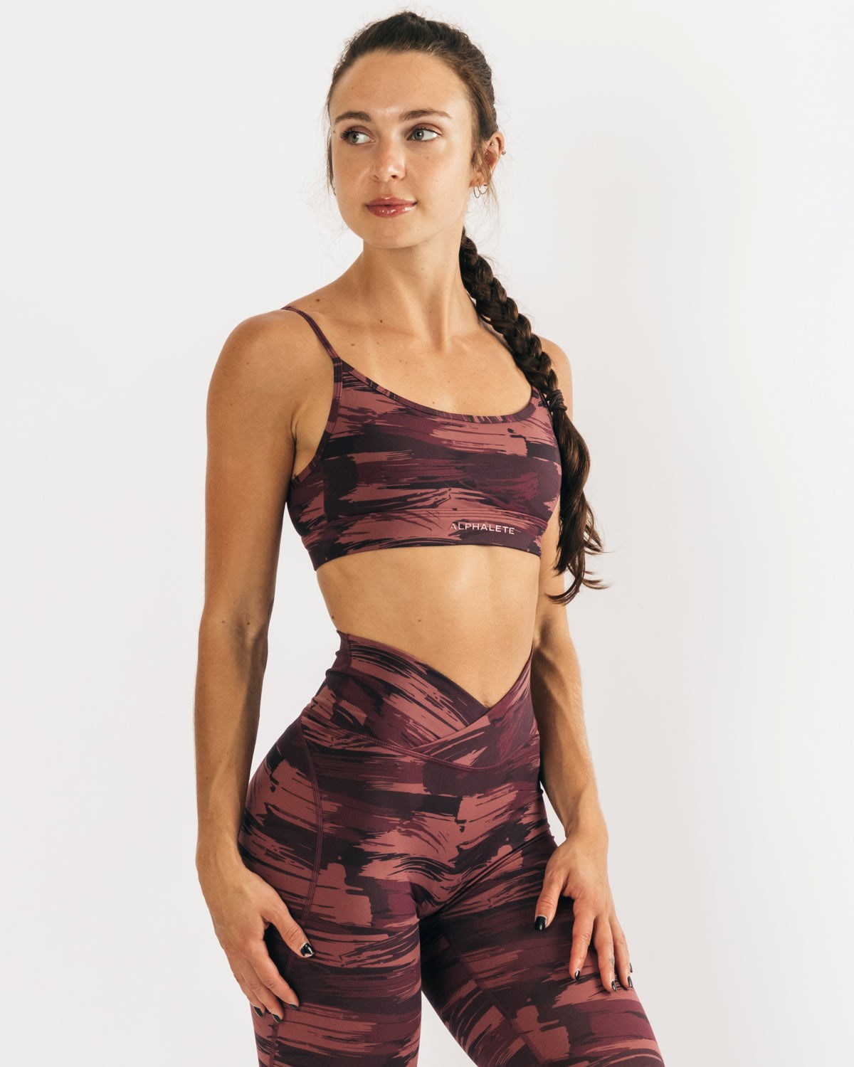 Alphalete Medium Impact Bra Vínové Maskáčové | 21804FEMO