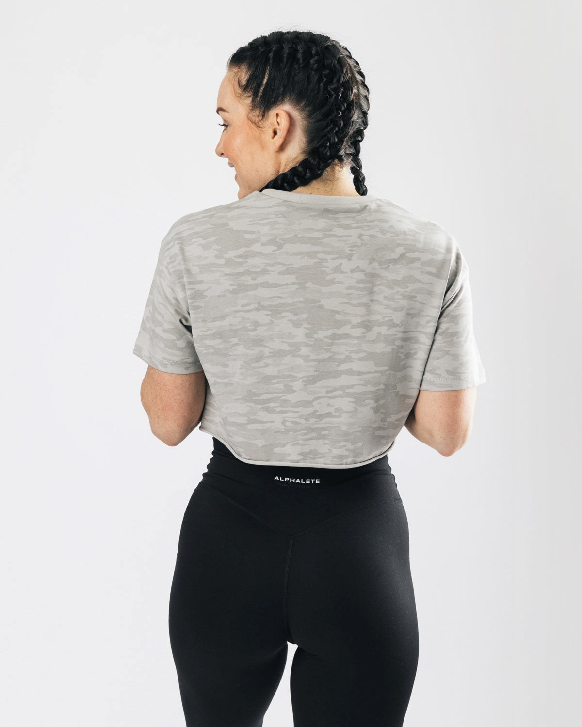 Alphalete Oversized Raw-Cut Krátké Sleeve Crop Stříbrné Maskáčové | 27018GHJB