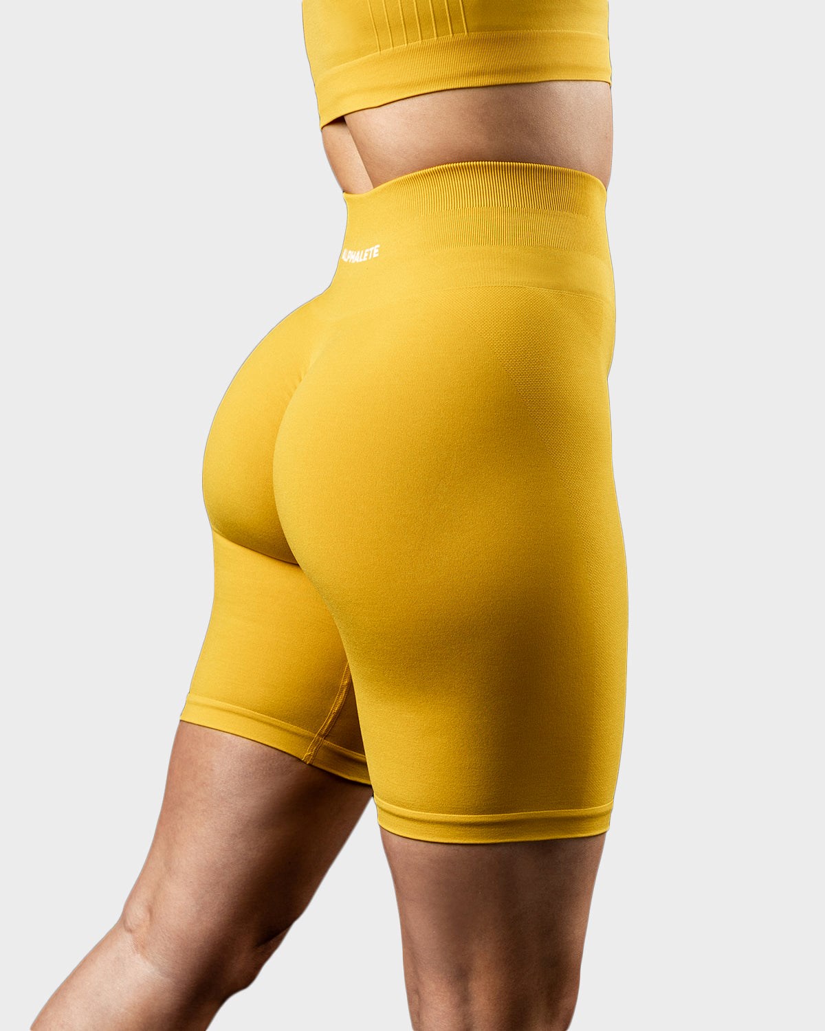 Alphalete Seamless Scrunch 7.5\