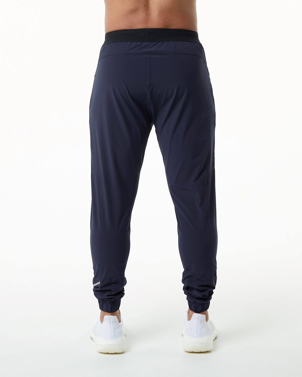 Alphalete Woven 4-Way Stretch 29